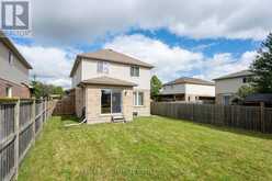 1179 SILVERFOX DRIVE | London Ontario | Slide Image Thirty