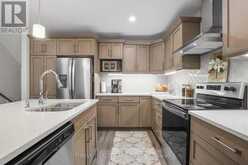 11 - 1110 MEADOWLARK RIDGE | London Ontario | Slide Image Thirteen