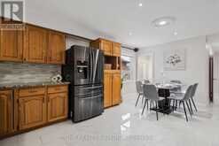 52 BARRETT CRESCENT | London Ontario | Slide Image Eight