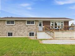 6 YORK STREET Lambton Shores Ontario, N0N 1J0