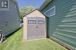 353 SHANNON BOULEVARD | Grand Bend Ontario | Slide Image Forty