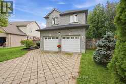 47 GREYROCK CRESCENT | London Ontario | Slide Image Two