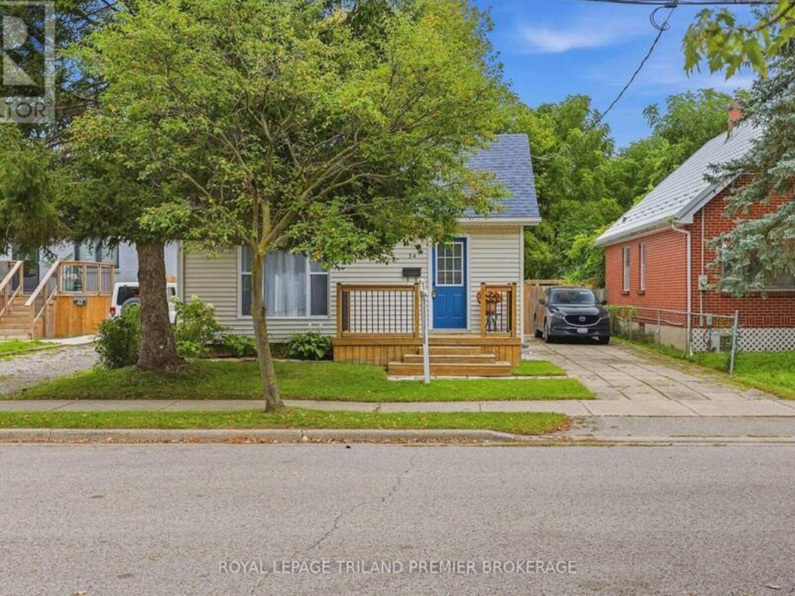 34 PADDINGTON AVENUE, London, Ontario N6J 2S3