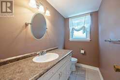 44 SPENCER CRESCENT | London Ontario | Slide Image Eleven
