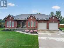 653 PETER STREET | Strathroy-Caradoc Ontario | Slide Image Two
