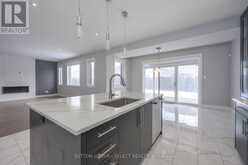 1062 MELSETTER WAY | London Ontario | Slide Image Twelve