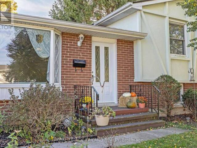 15 CONFEDERATION DRIVE St. Thomas Ontario, N5P 3P1 - 3 Bedrooms Home For Sale