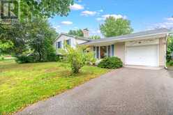 76 FOX MILL CRESCENT | London Ontario | Slide Image Four
