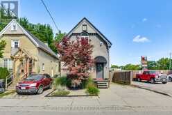 2 ERIE AVENUE | London Ontario | Slide Image Three