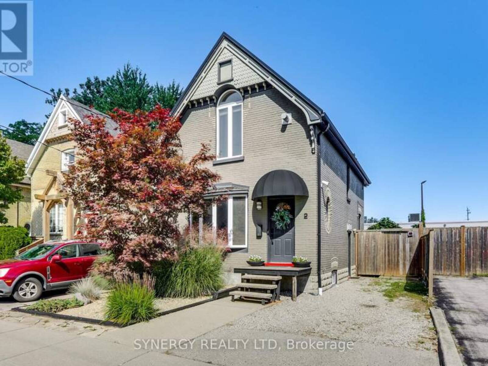 2 ERIE AVENUE, London, Ontario N6J 1J1