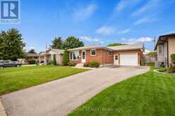 7 RAVEN AVENUE | St. Thomas Ontario | Slide Image One
