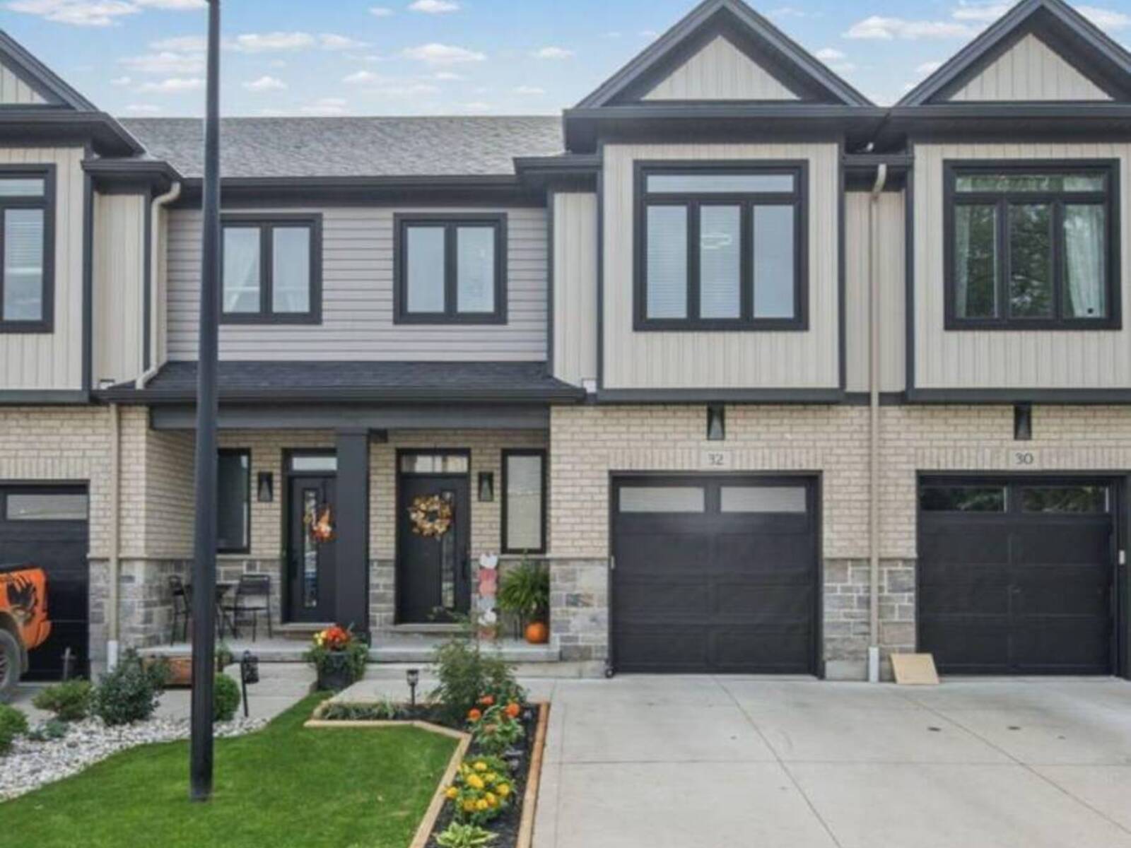 32 - 601 LIONS PARK DRIVE, Mount Brydges, Ontario N0L 1W0