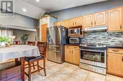 83 MARTINET AVENUE | London Ontario | Slide Image Nine