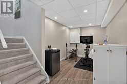 121 TANOAK DRIVE | London Ontario | Slide Image Thirty-five