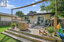 38 STROUD CRESCENT | London Ontario | Slide Image Thirty-seven