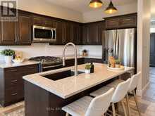 22 QUEENSWAY DRIVE | Strathroy-Caradoc Ontario | Slide Image Six