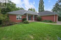 179 CARRIAGE HILL DRIVE N | London Ontario | Slide Image Three
