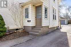 1284 SPRINGBANK AVENUE | London Ontario | Slide Image Three