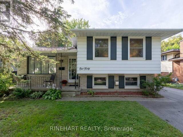 140 PAPERBIRCH CRESCENT London Ontario, N6G 1L7 - 4 Bedrooms Home For Sale