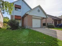 14 DUNDEE PLACE London Ontario, N6C 5E6