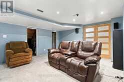 14 DUNDEE PLACE | London Ontario | Slide Image Thirty