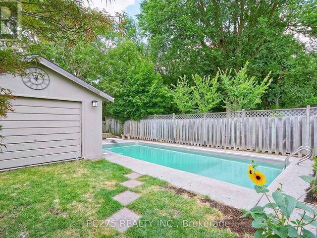 77 ELM STREET London Ontario, N5Z 2K4 - 3 Bedrooms Home For Sale