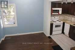 4 HENRY STREET | London Ontario | Slide Image Eight