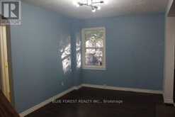 4 HENRY STREET | London Ontario | Slide Image Nine