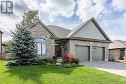 9 FOXBOROUGH PLACE | Thorndale Ontario | Slide Image Two