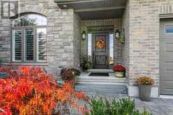 9 FOXBOROUGH PLACE | Thorndale Ontario | Slide Image Four