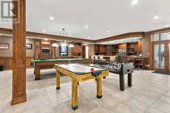 7 OLD OAK LANE | London Ontario | Slide Image Thirty-two