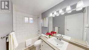 9 CAMELOT CRESCENT | London Ontario | Slide Image Eighteen
