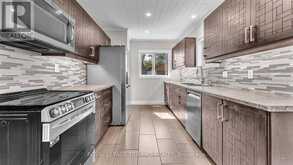 205 ERIE STREET | St. Thomas Ontario | Slide Image Nine