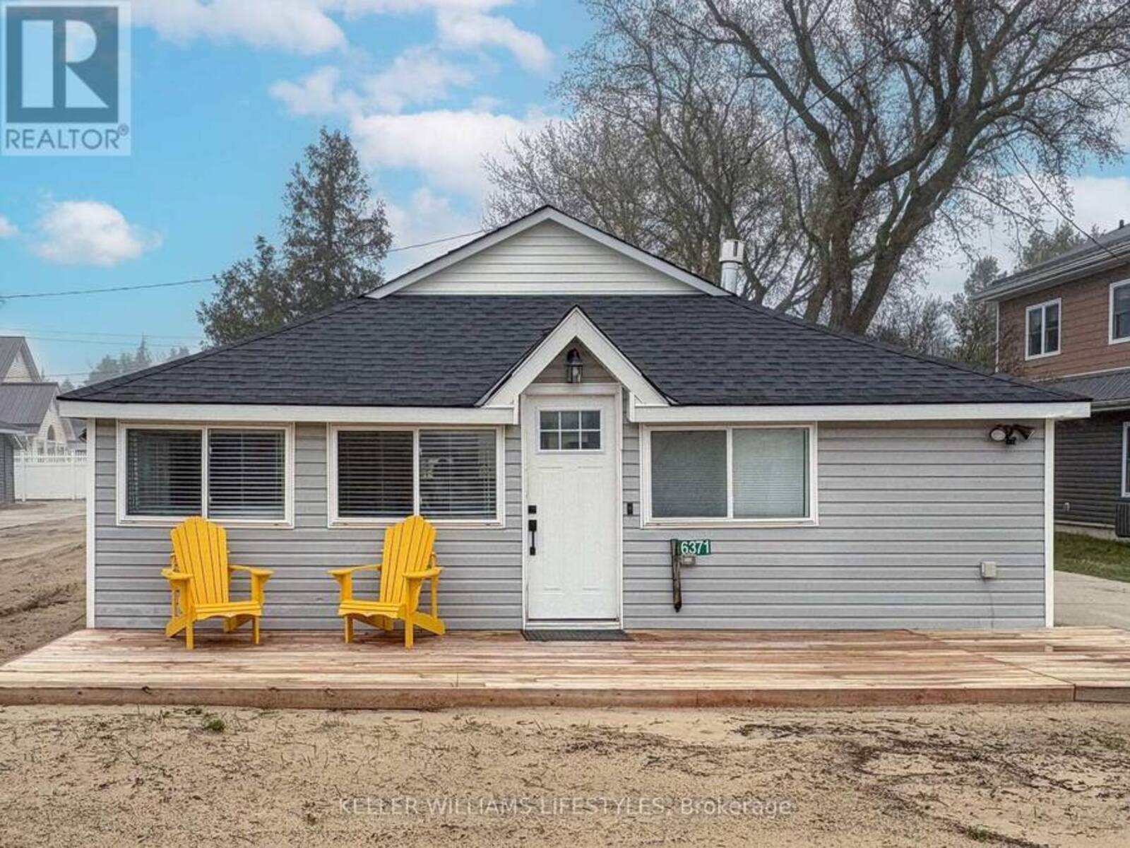 6371 COTTAGE WAY LANE, Lambton Shores, Ontario N0N 1J1