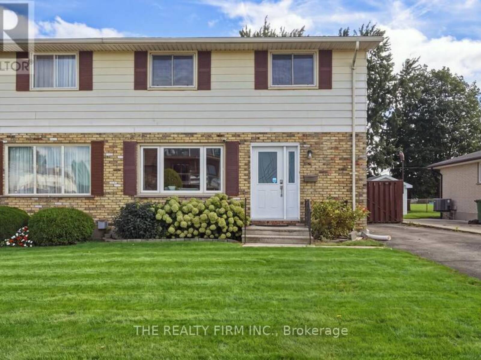 199 HIGHVIEW DRIVE, St. Thomas, Ontario N5R 5H6