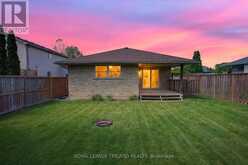 48 COTTONWOOD DRIVE | St. Thomas Ontario | Slide Image Forty-eight