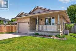48 COTTONWOOD DRIVE | St. Thomas Ontario | Slide Image Four