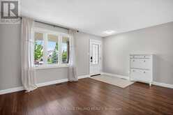 48 COTTONWOOD DRIVE | St. Thomas Ontario | Slide Image Eight