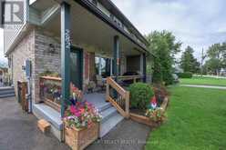 282 MARSH LINE | Dutton-Dunwich Ontario | Slide Image Three