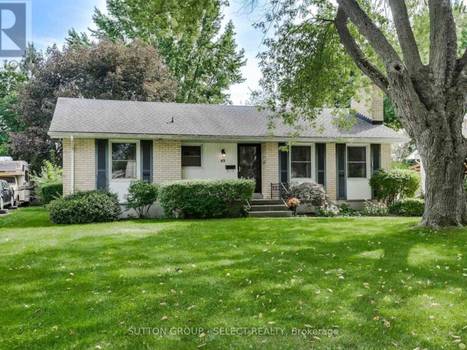 49 MCLEOD CRESCENT, London, Ontario N5X 1S7
