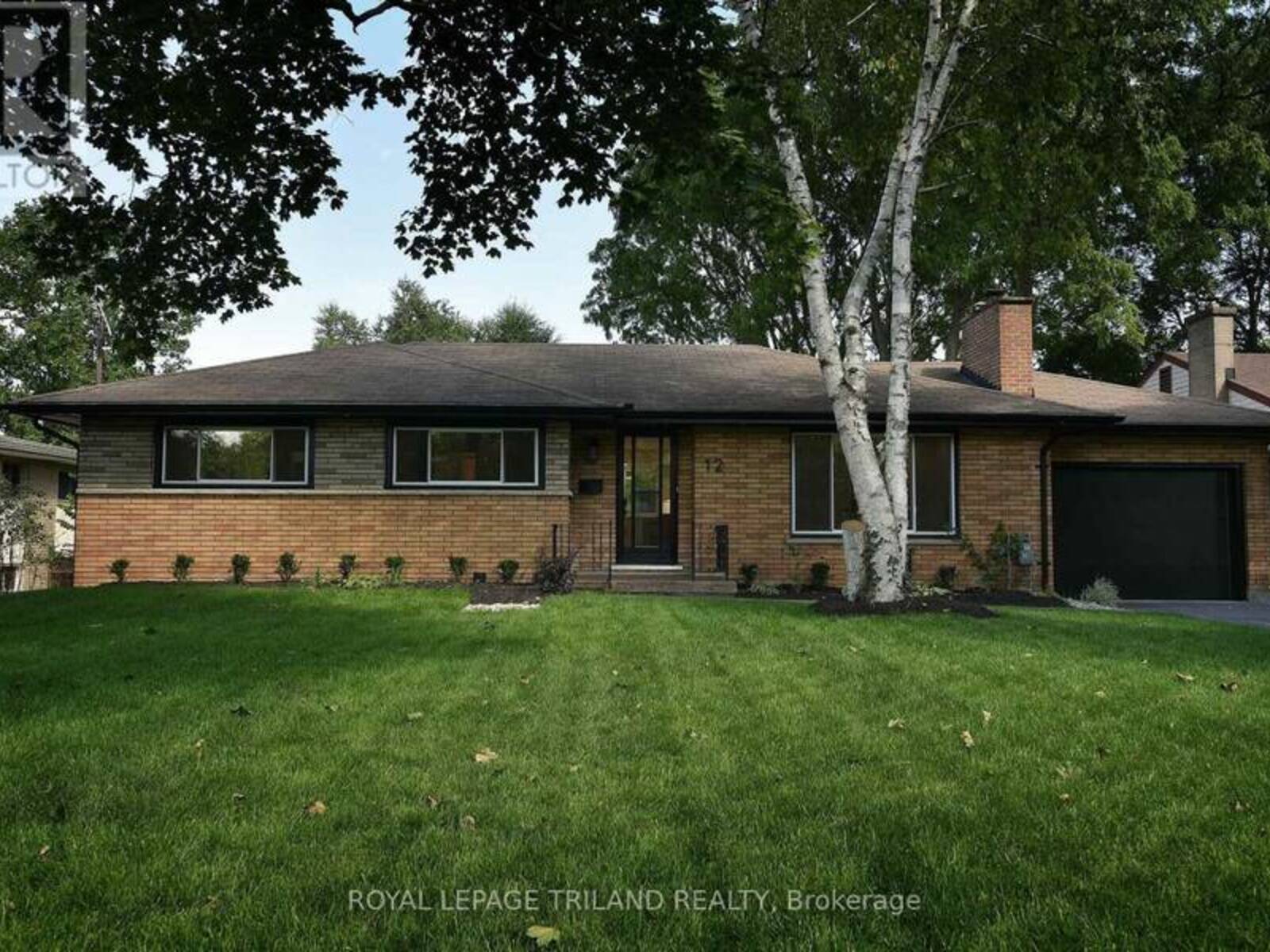 12 MOUNTSFIELD DRIVE, London, Ontario N6C 2S5