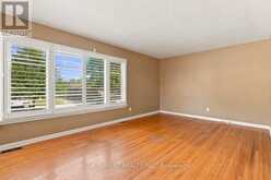 407 VERMONT AVENUE | London Ontario | Slide Image Eight