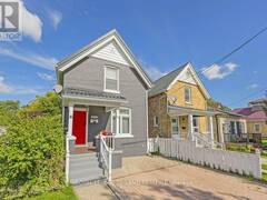 1030 YORK STREET London Ontario, N5W 2T5