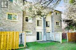 36 - 40 SUMMIT AVENUE | London Ontario | Slide Image Twenty-nine
