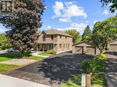 458 BOLER ROAD London Ontario, N6K 2K7