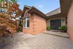 5 - 50 NORTHUMBERLAND ROAD | London Ontario | Slide Image Two