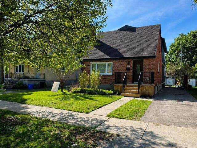 128 EMPRESS AVENUE London Ontario, N6H 1N3 - 5 Bedrooms Home For Sale