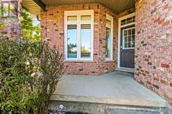 865 CUTROSS AVENUE | London Ontario | Slide Image Twenty-one