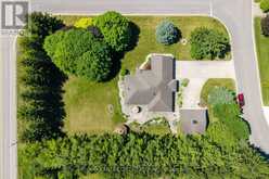 61 ABERDEEN DRIVE | Ilderton Ontario | Slide Image Three