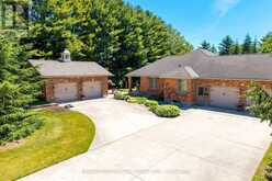 61 ABERDEEN DRIVE | Ilderton Ontario | Slide Image Four